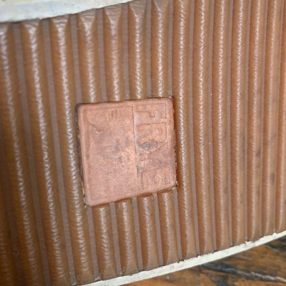 Frye leather loafers 
Slip ons - Picture 13 of 16